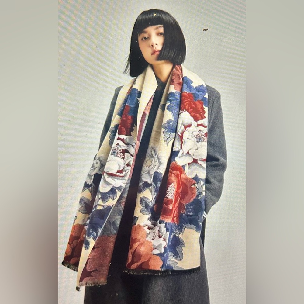 Blue & Red Corsage Reversible Wrap by Winding River
